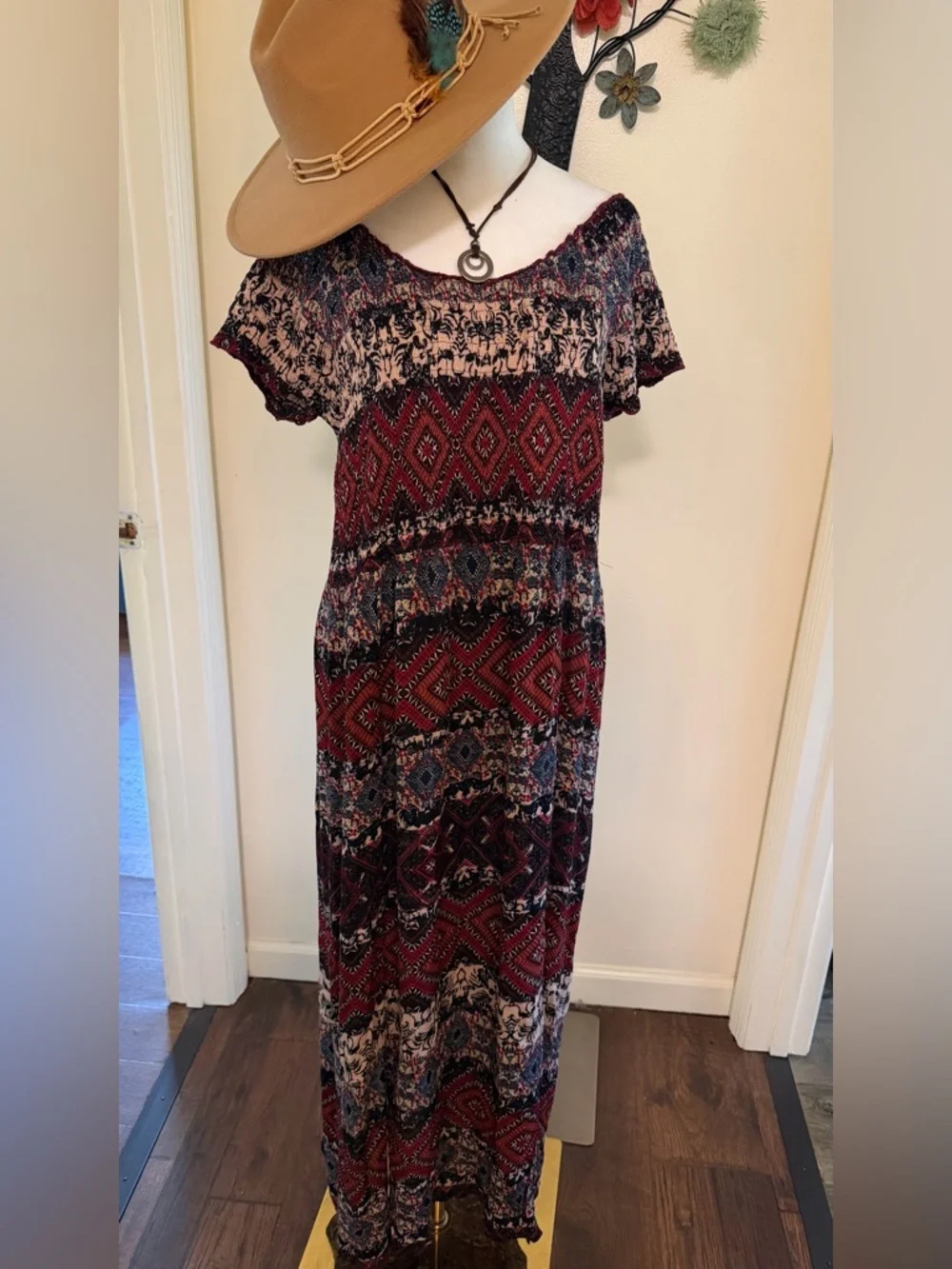 Boho Printed Red Maxi Dress with Short Sleeves - Picture 6 of 10